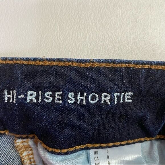 American Eagle | Super Stretch Hi-Rise Shortie - Picture 4 of 6